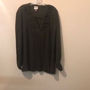 Button up green blouse